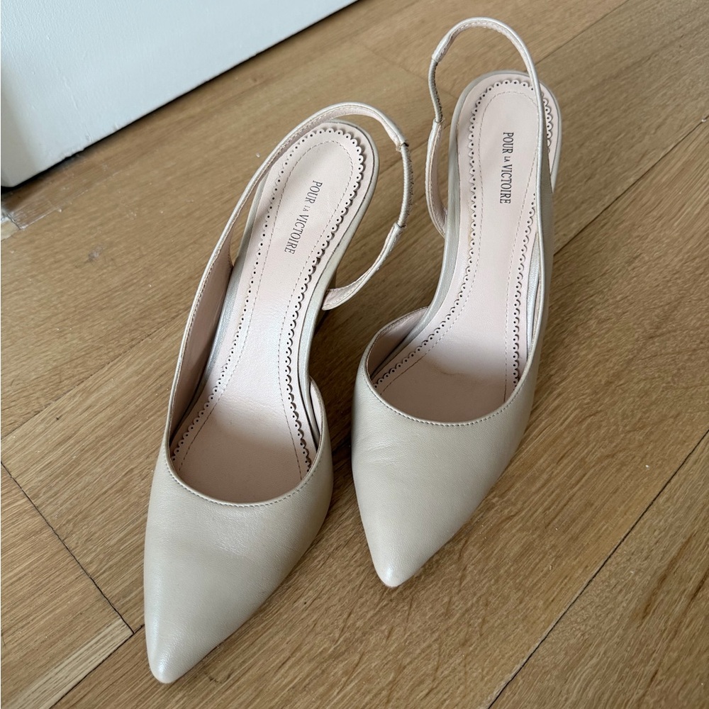 Pour La Victoire Women's Beige Slingback Heels - Picture 2 of 9
